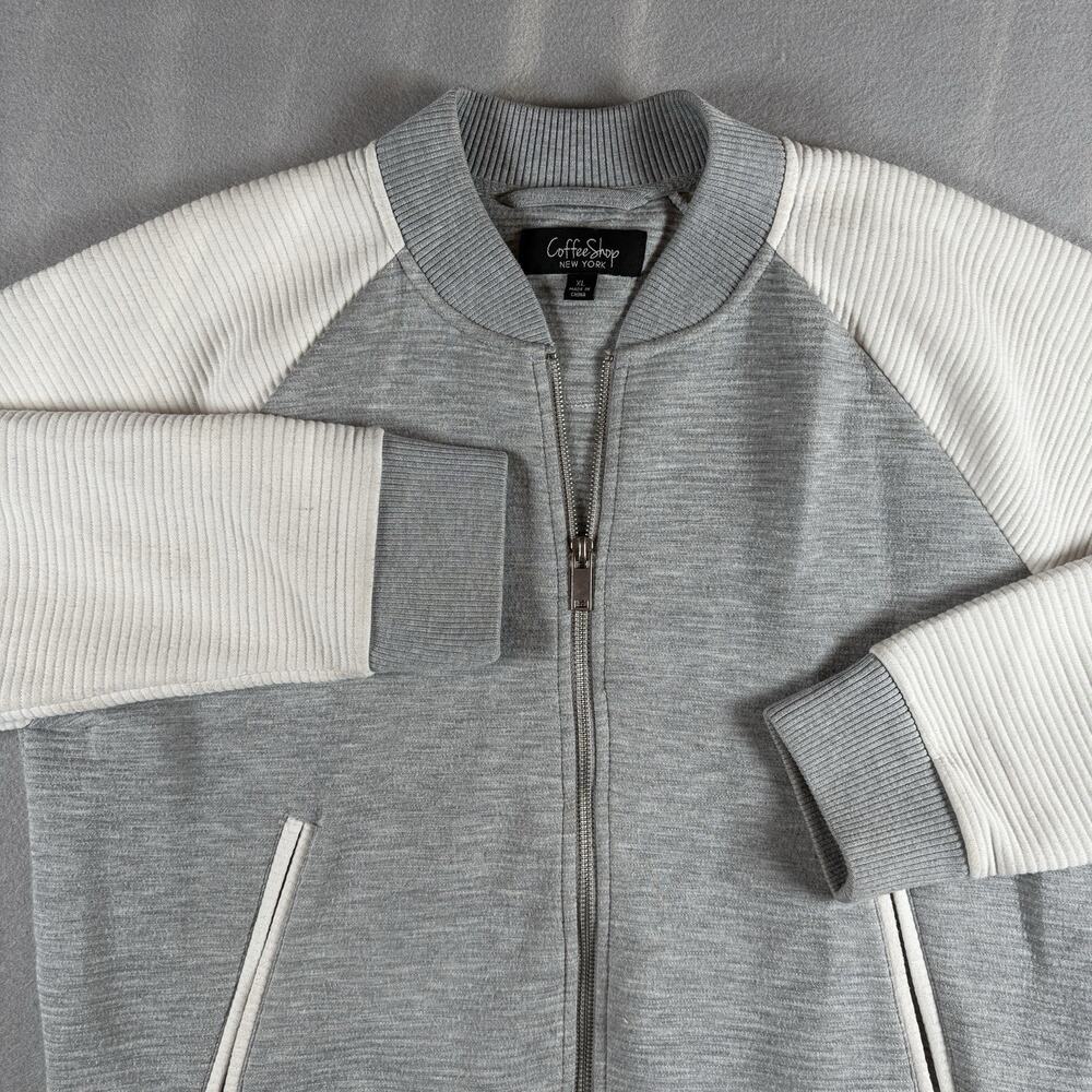 Coffee Shop New York Women's XL Gray Cream Colorblock Bomber Jacket